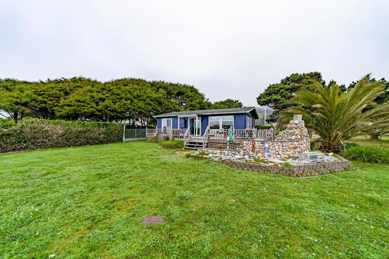 Sea Dreamer Cottage Smith River Eksteriør billede